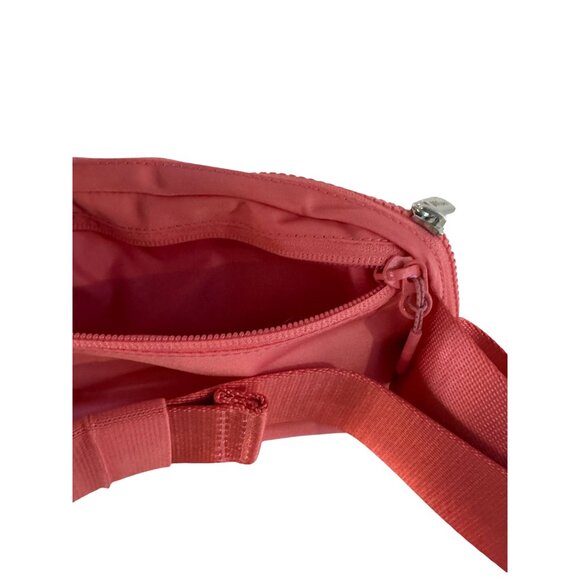 Lululemon Everywhere Belt Bag Womens One Size Pink Lightweight Water-Resistant - Picture 7 of 7